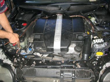 Mercedes E-class V6
