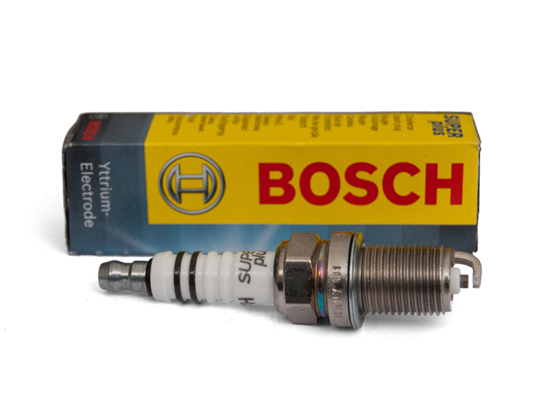 Свеча BOSCH 0242235666  +8  (стандарт шайба) FR7DC+